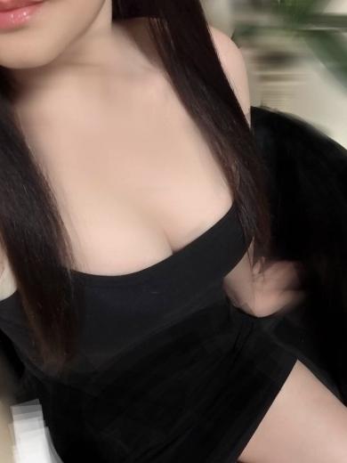 夏菜子(かなこ)イメージ画像④サムネイル